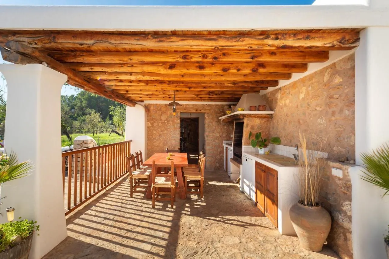 Villa Can Miguel Sant Carles de Peralta 0*,