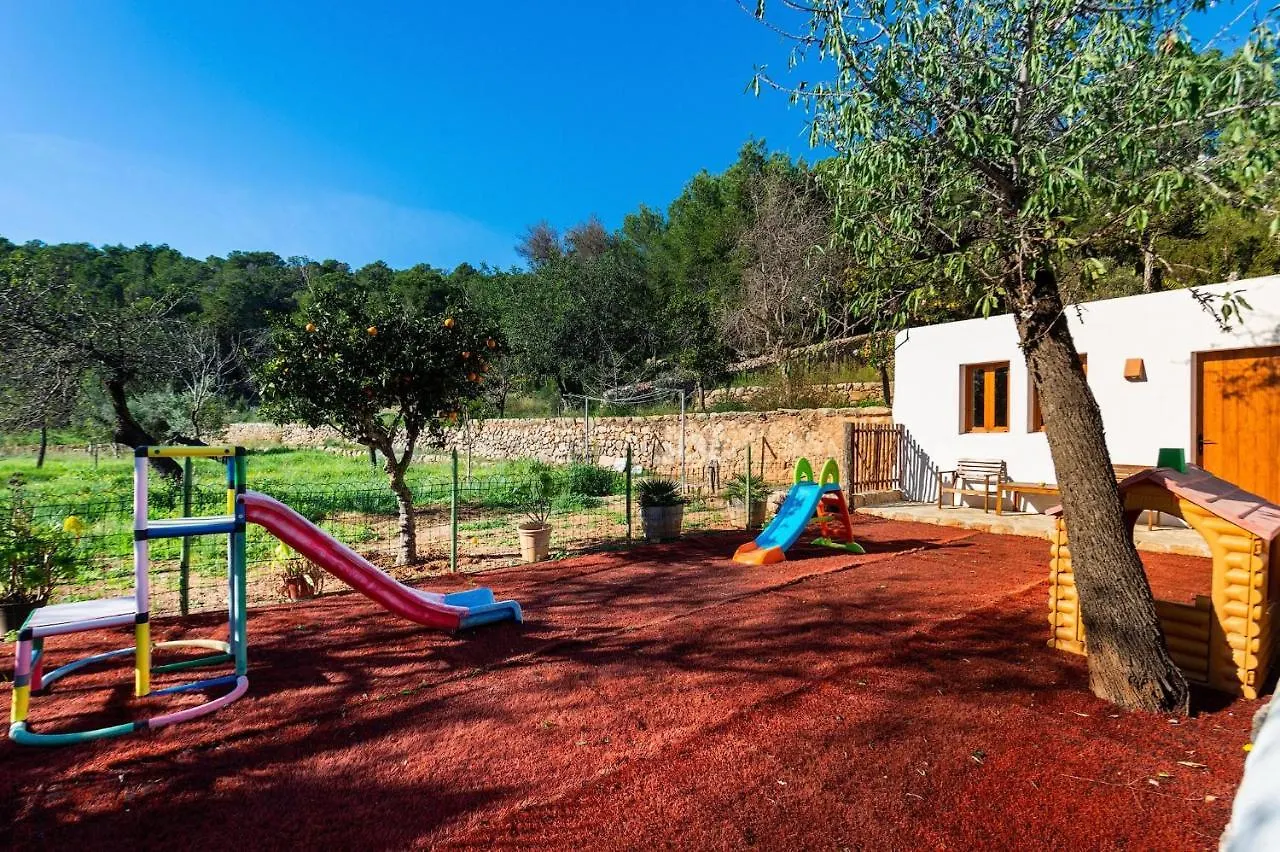 Villa Can Miguel Sant Carles de Peralta