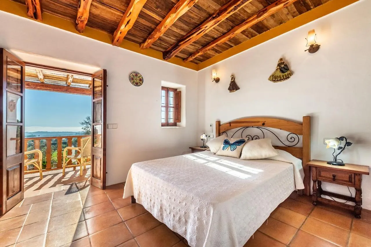 Villa Can Miguel Sant Carles de Peralta